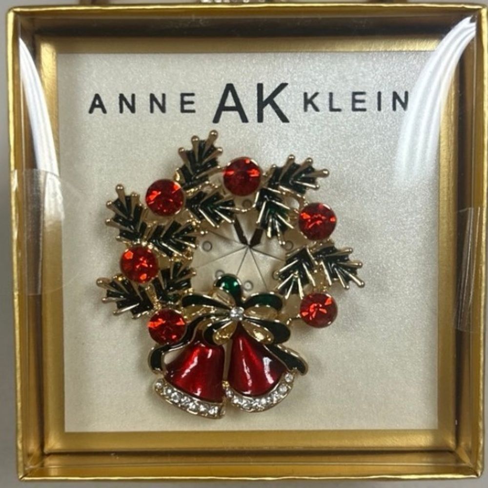 Anne Klein Christmas Wreath Bells Bow Red Green Rhinestone Brooch
